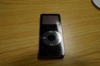 ipod_nano_4g_01.jpg